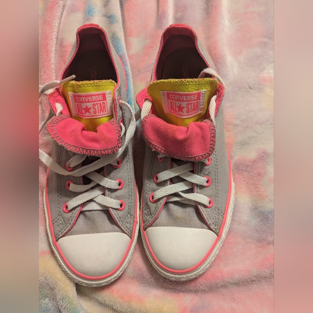 Converse 7 women's shoe